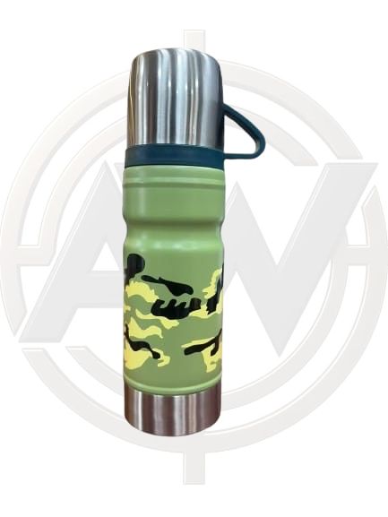 COMBAT PRINT BOTTLE 680ML WITH CUP